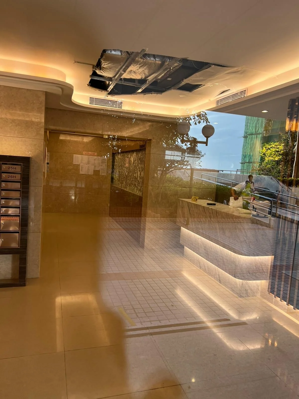 薄扶林置富花園大堂重建工程完成相片